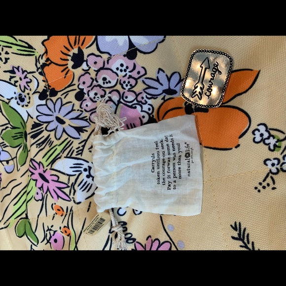 Natural Life Gift Set - Picture 5 of 10